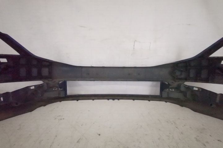 Предна броня Оригинална със измиватели в добро състояние Шкода / Skoda