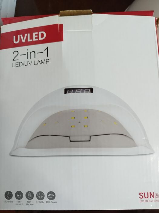 LED/UV лампа за маникюр