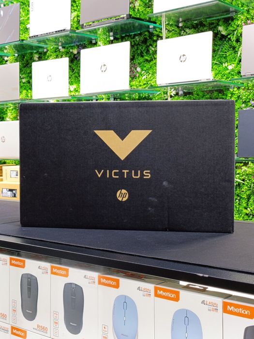 HP Victus Ryzen9 4060