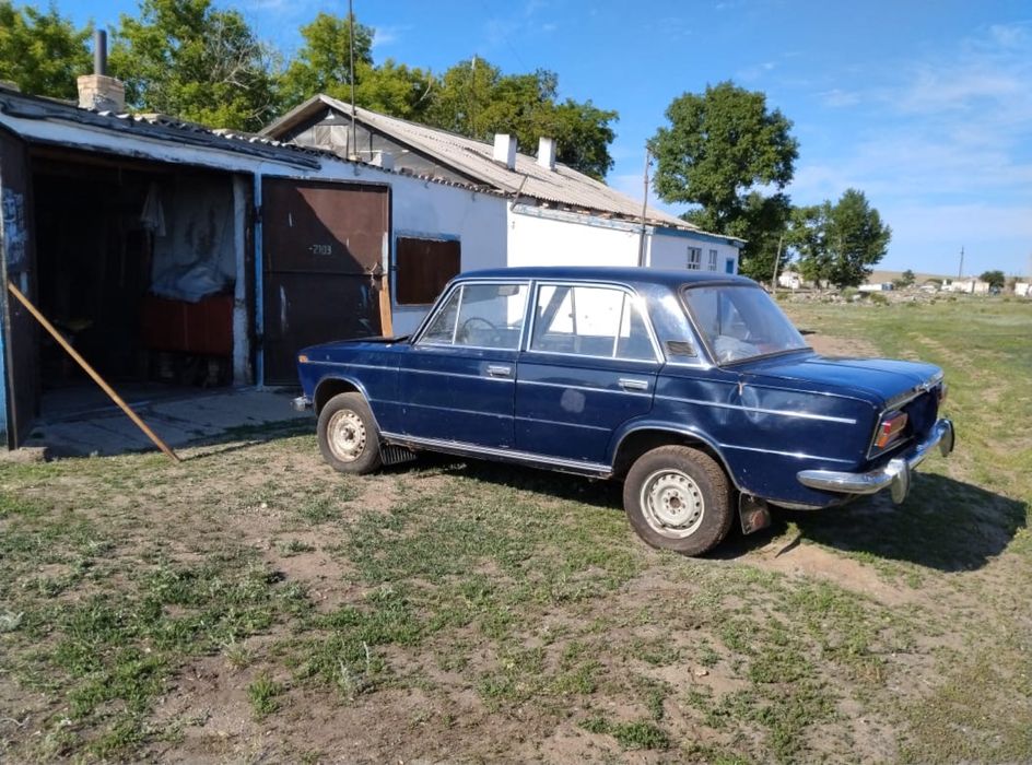 Продается ВАЗ 2103 жигули