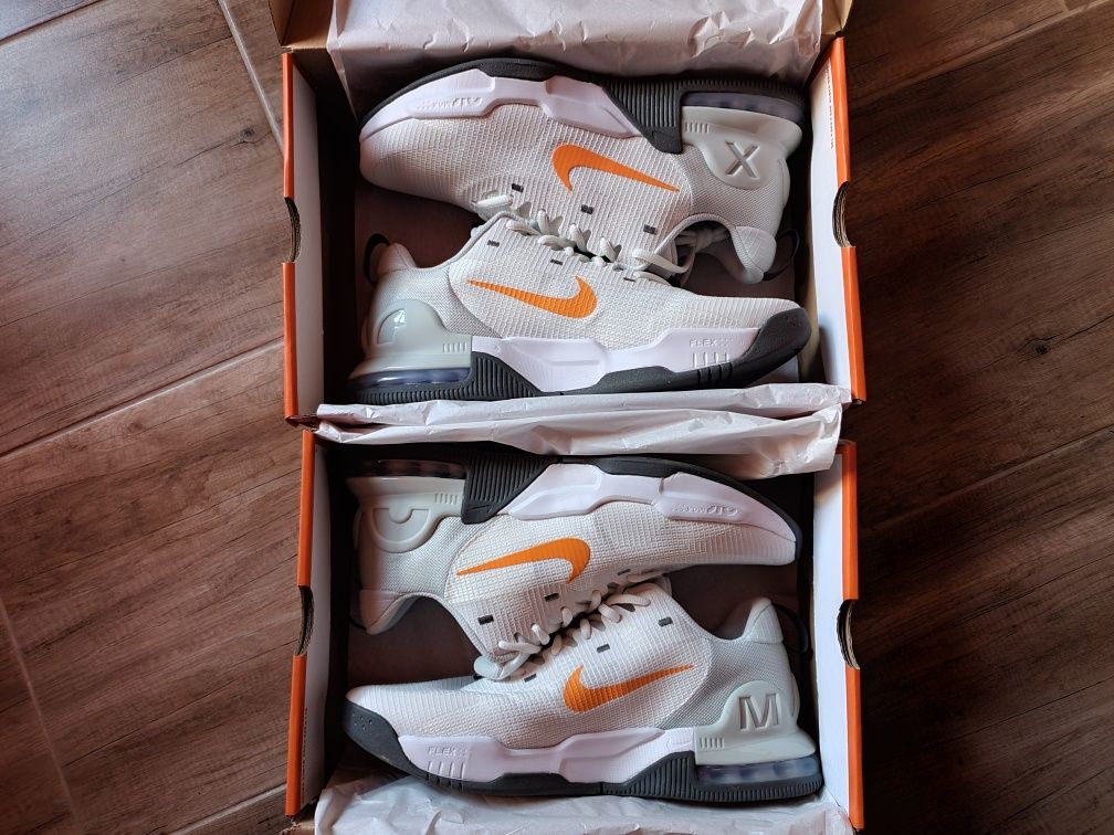M Nike Air Max Alpha Trainer 5