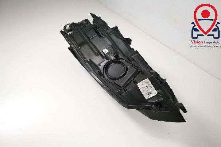 Far Dreapta Original Full Led Adaptiv In Stare Buna Volkswagen VW Golf