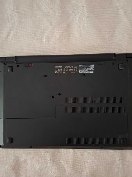 VAND Laptop LENOVO B 50-70 in perfecta stare de functionare