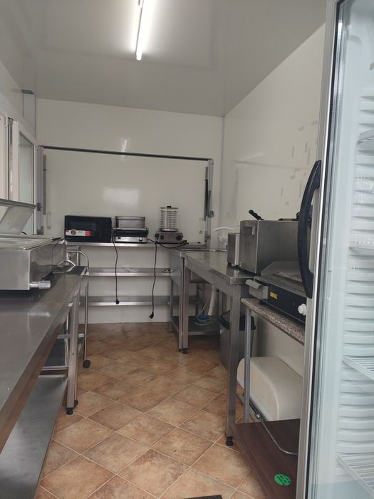 Rulota comerciala, rulota fast-food impecabila pentru afacere inediata