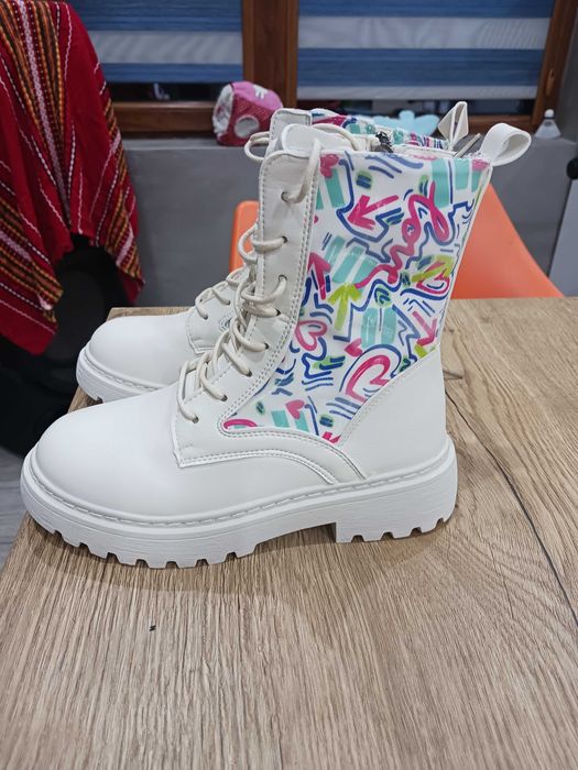 Нови дамски боти