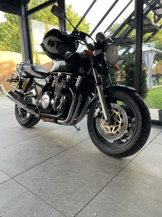Vand schimb cu ATV .yamaha xjr 1200.
