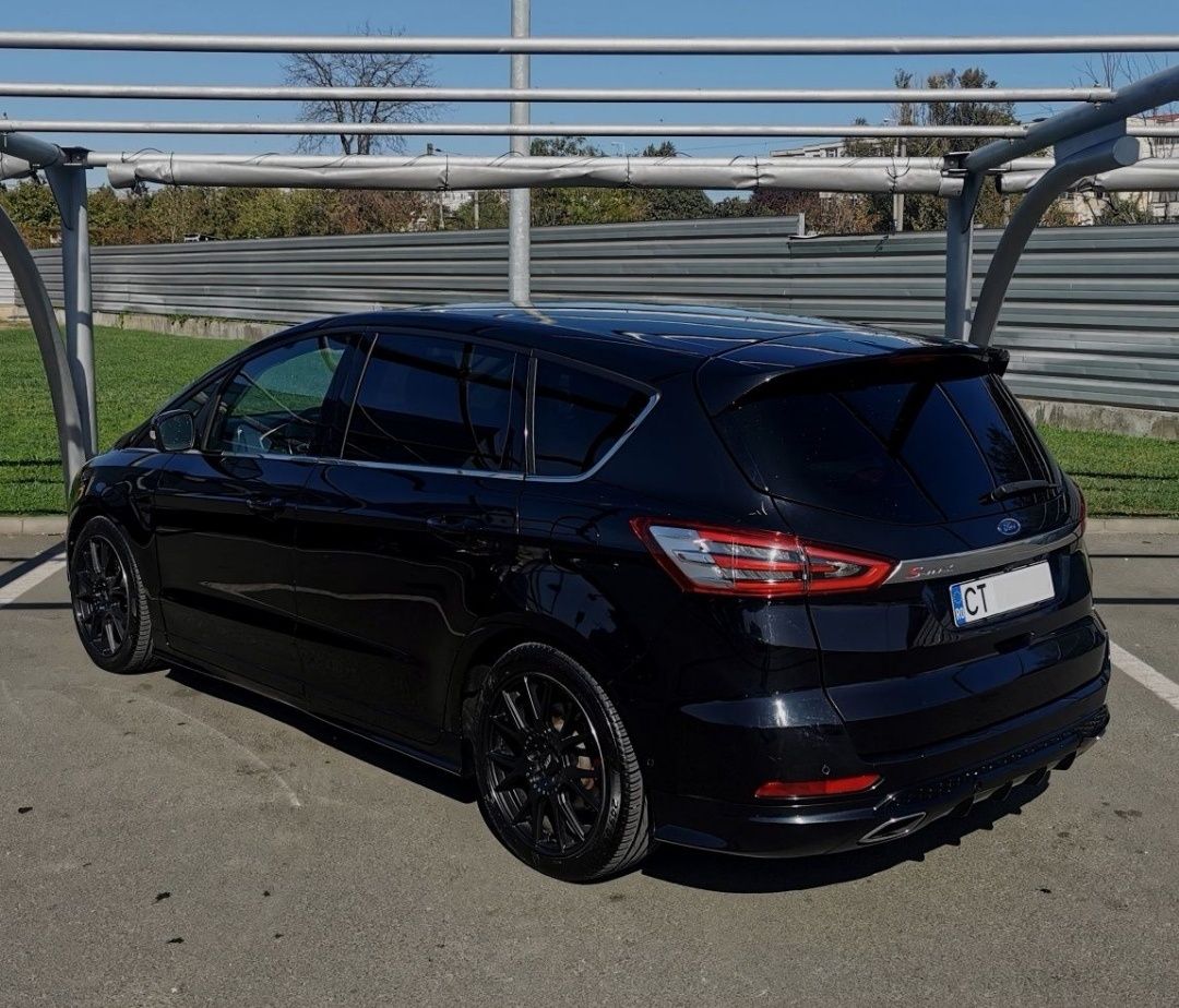 Ford S-max 2.0 bi-turbo 210cp ST