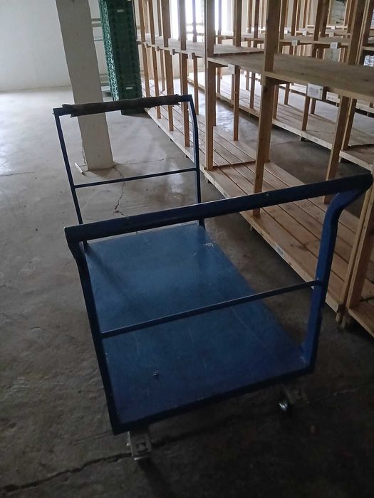 Vindem platforme si rafturi metalice industriale/depozit/garaj/mag