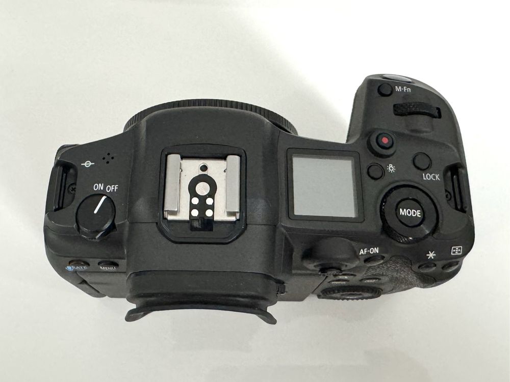 Canon EOS R5 Full-Frame 8K Body