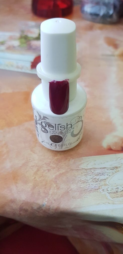 Gelish + Nail Led UV Gel Polish