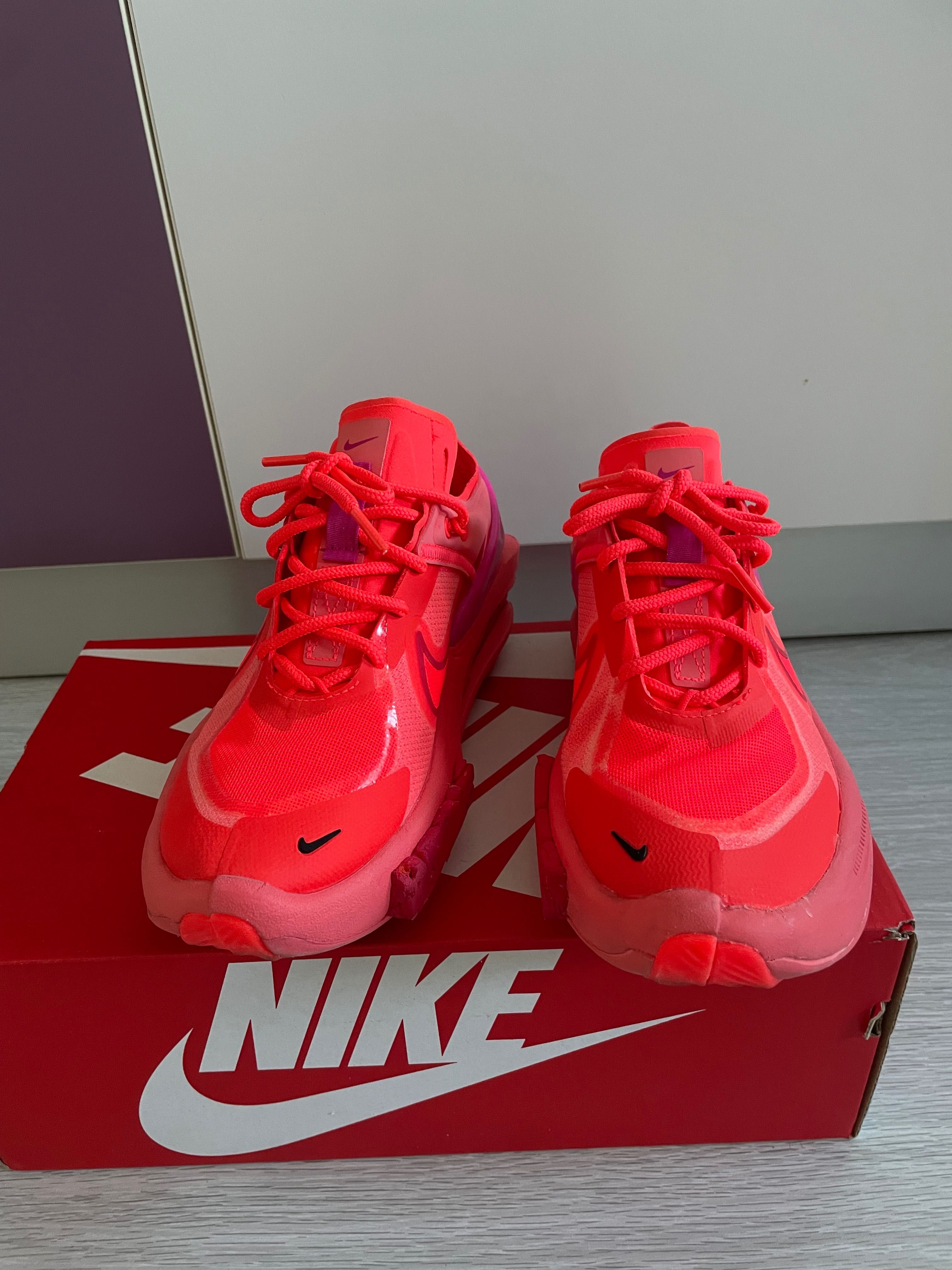 Дамски маратонки Nike 37.5