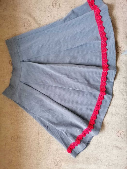 fusta dama marime 38