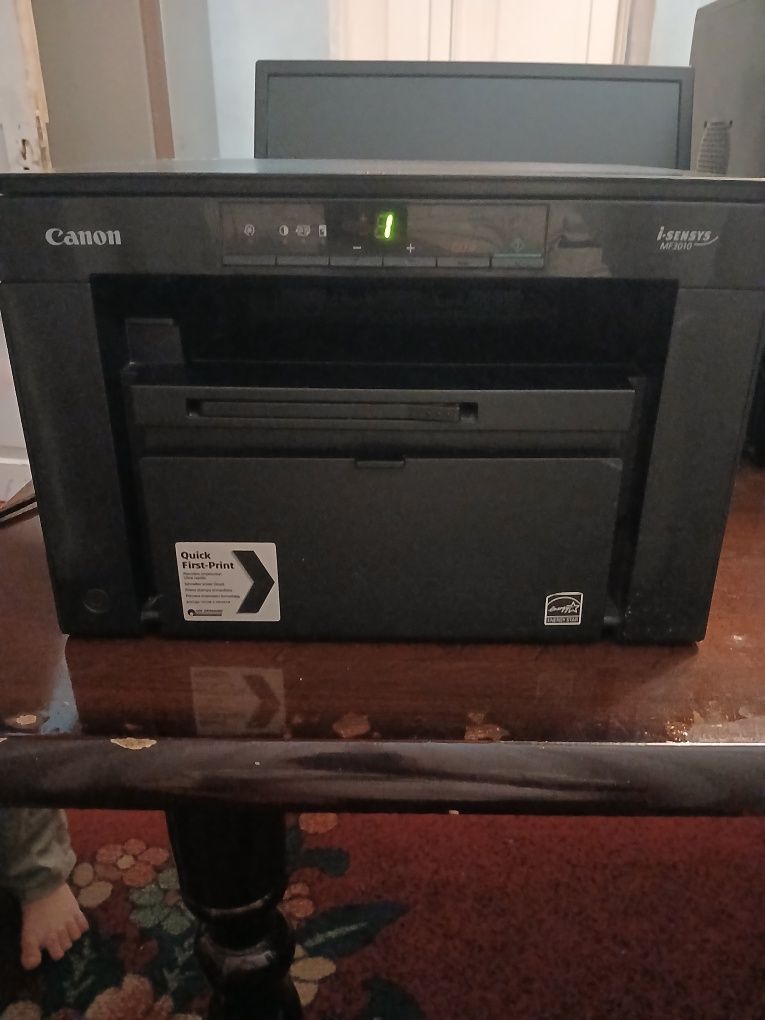 Принтер Canon mf3010