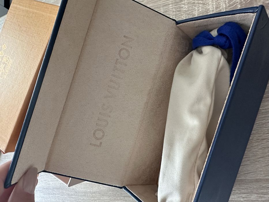 Ochelari de soare Louis Vuitton Rise Square – NOI, model original