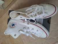 Converse albi mar 32 noi in cutie