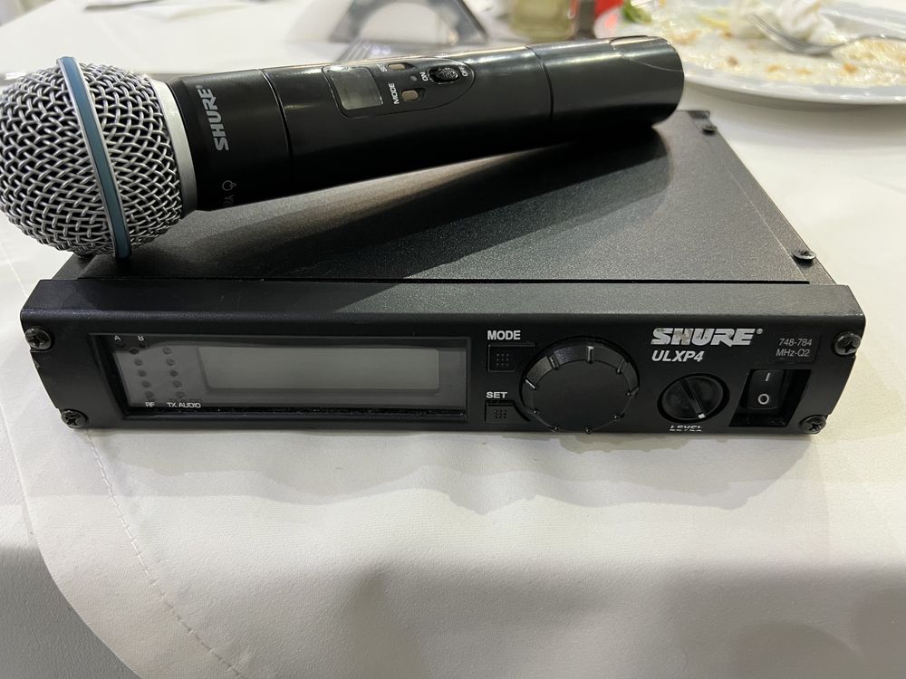 De vinzare Shure ulx p4 beta 58 a ! Stare perfecta de funcționare !