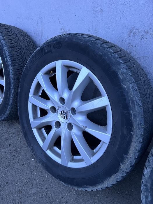 Vând jante originale 18 Porsche