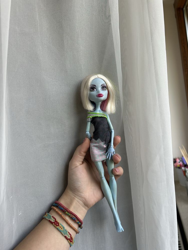 Monster High – Abbey Bominable (Skultimate Roller Maze).