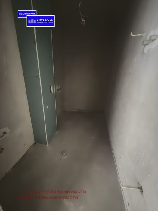 Четиристаен апартамент в Надежда 2