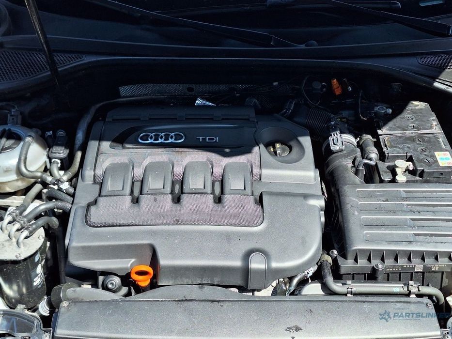 Dezmembrez AUDI A3 Sportback 8VA, 8VF 2013 1.6 TDI CLHA 77KW|105HP