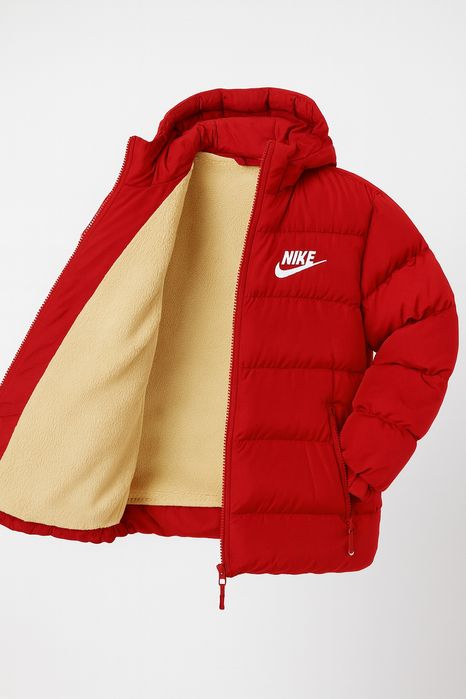 Якета Nike - ватирани