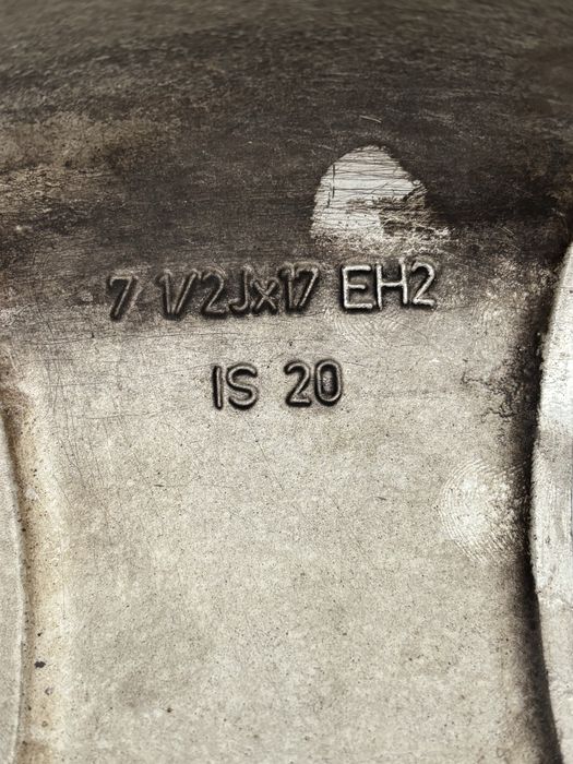 Джанти с гуми 17 бмв style 138 et20