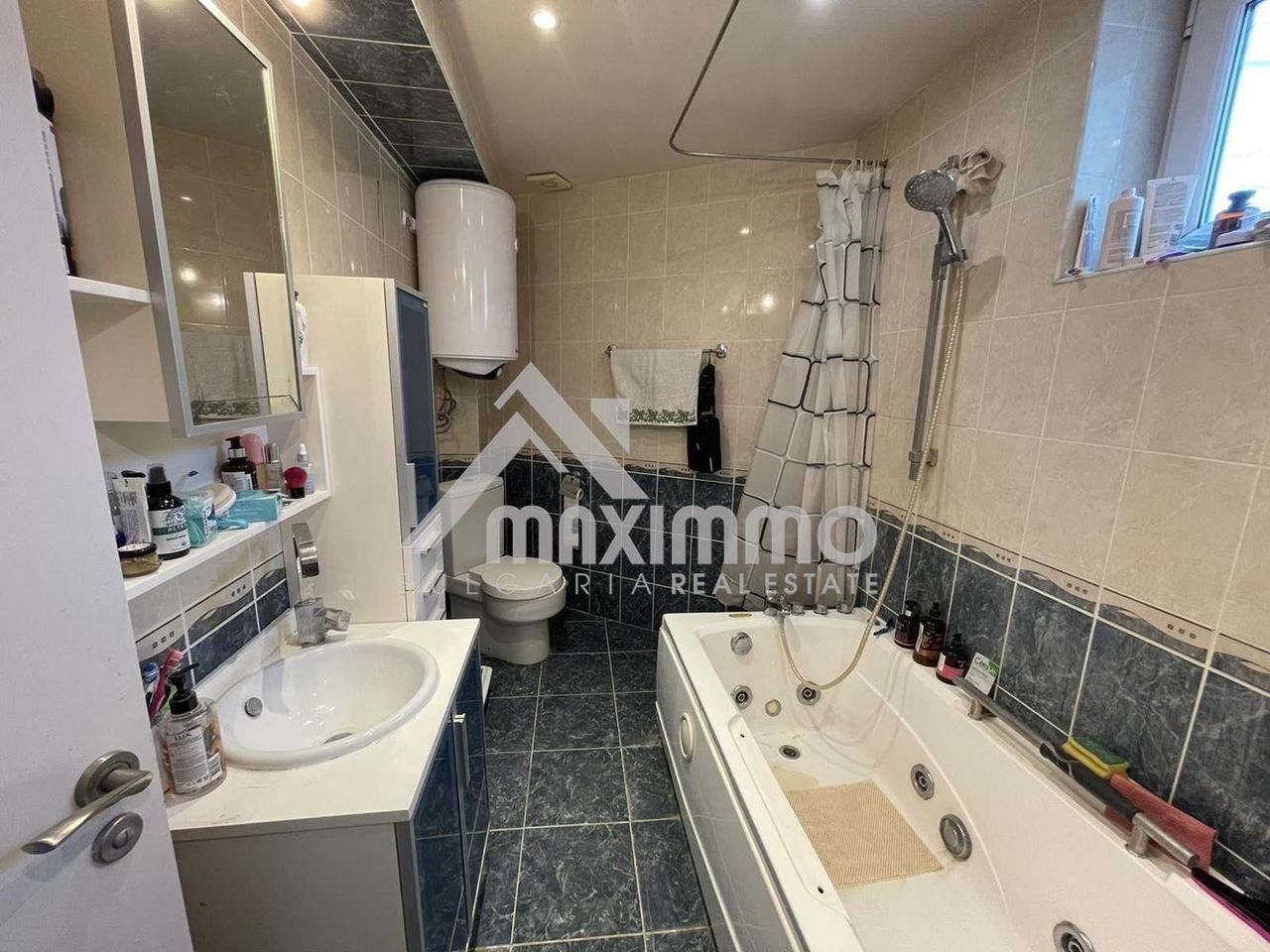 Продава се Двустаен апартамент в Варна, м-т Евксиноград - 75 кв.м за 2200 €/кв.м - Снимка #7