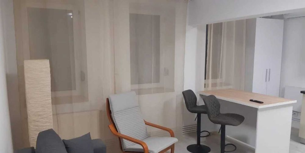 Дава се под наем Едностаен апартамент в Пловдив, Каменица 2 - 40 кв.м за 183.6 € - Снимка #1