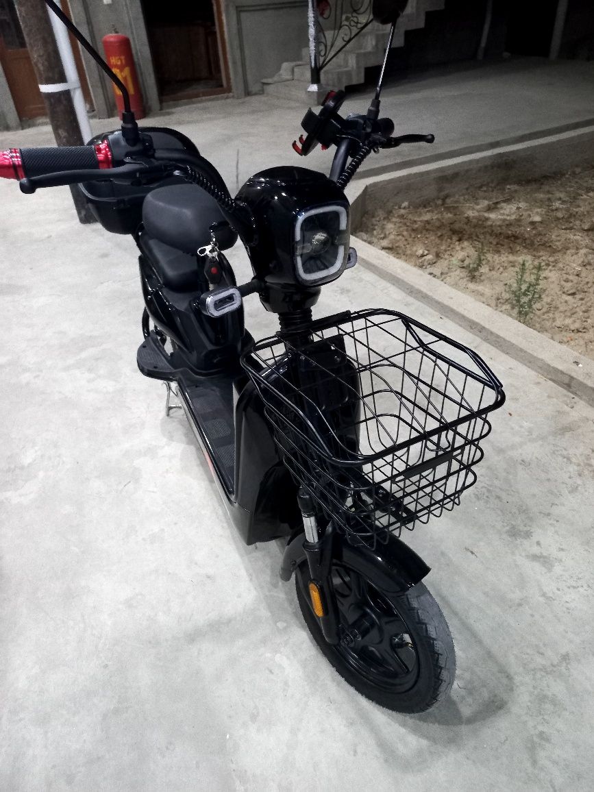 Skuter cho'ntak modeli