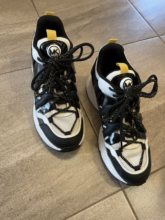 МК дамски маратонки