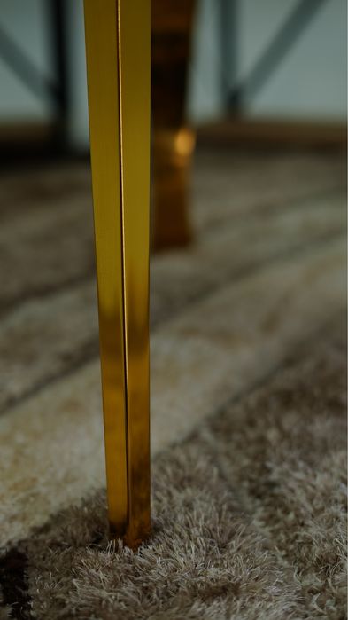 Stullar Nerjaveykadan Optom Narxlarda (To’yxona va Restoranlar uchun)