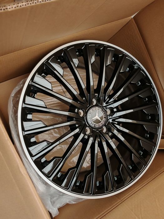 Vand jante de aliaj pentru Mercedes pe 19 marca rc wheels model  306