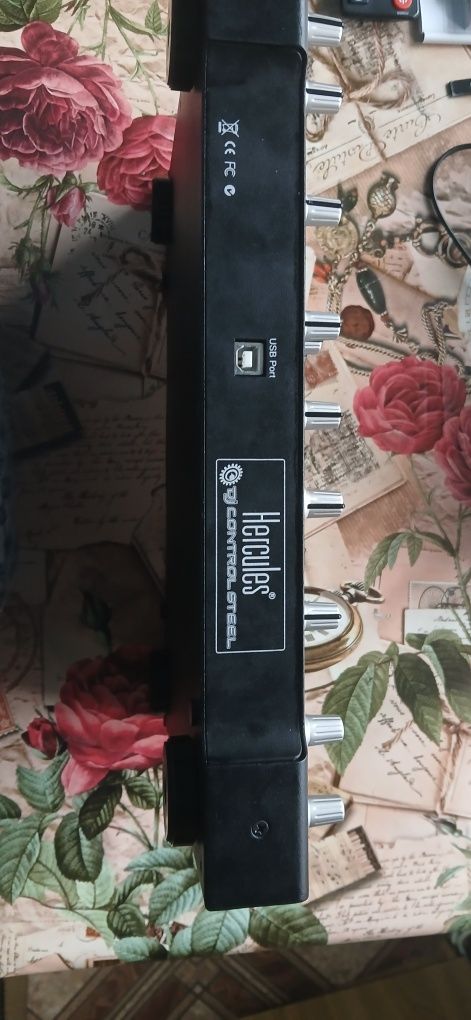 Consolă Dj Hercule