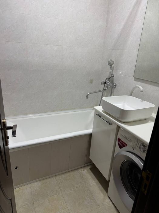 Сдам в аренду 2ком/1/4 Ялангач м-в ор.р Умид 187-190шк эко бий буз