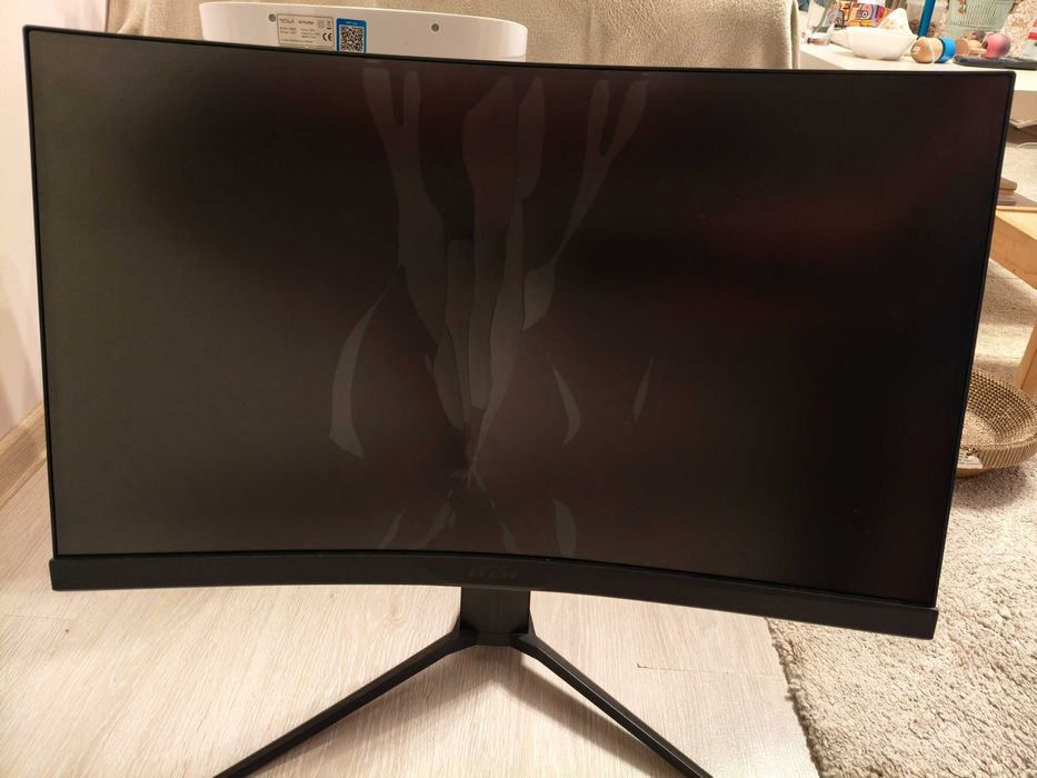 Monitor Led Gaming MSI 27" curbat