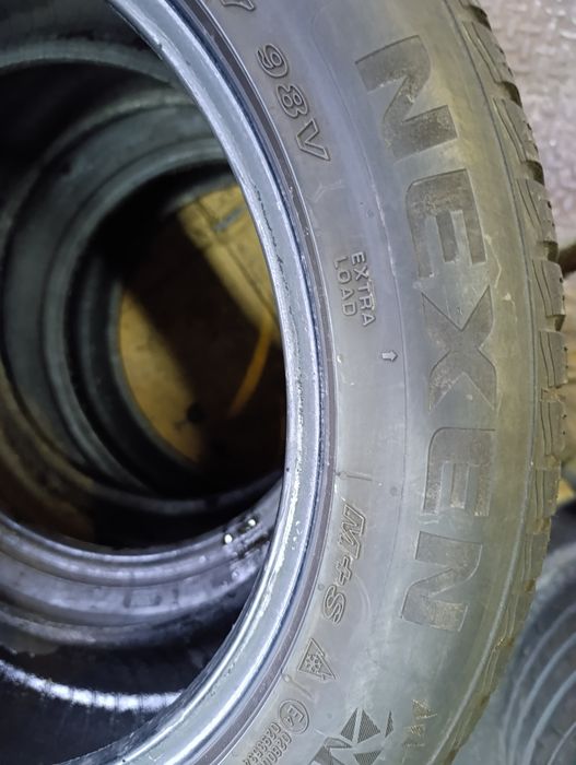 Anvelope de iarnă 215 55 17 Nexen dot 2022