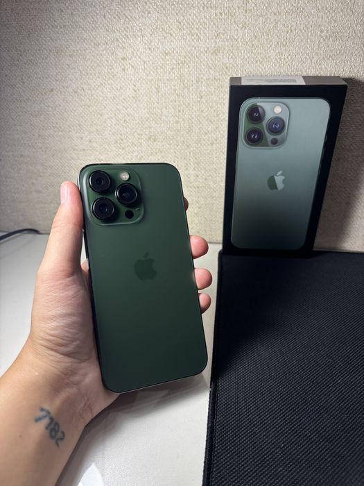Iphone 13 Pro Alpine Green