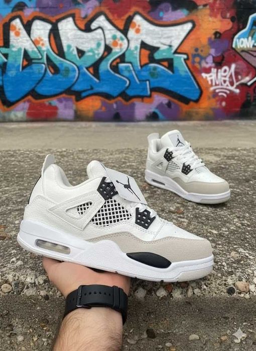 Adidasi Jordan 4 Retro Military Black - Marimi 36-45 - Model Unisex