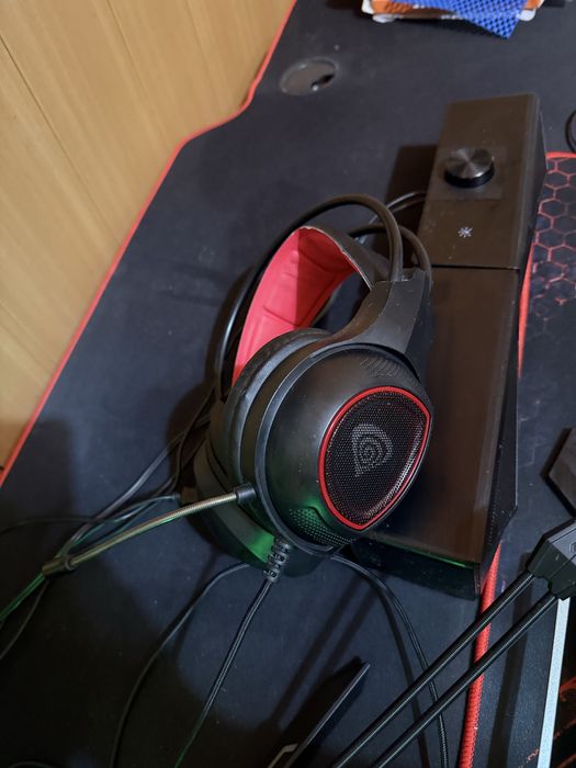 Casti cu microfon rgb