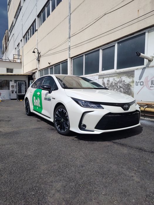 Toyota Corolla GR Sport 1.8 Hybrid 2022 – Full Option, stare excelenta