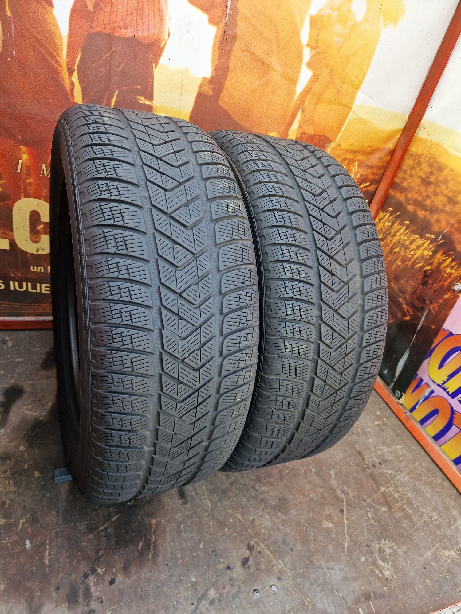 2 Anvelope Pirelli 255 60 R18 M+S