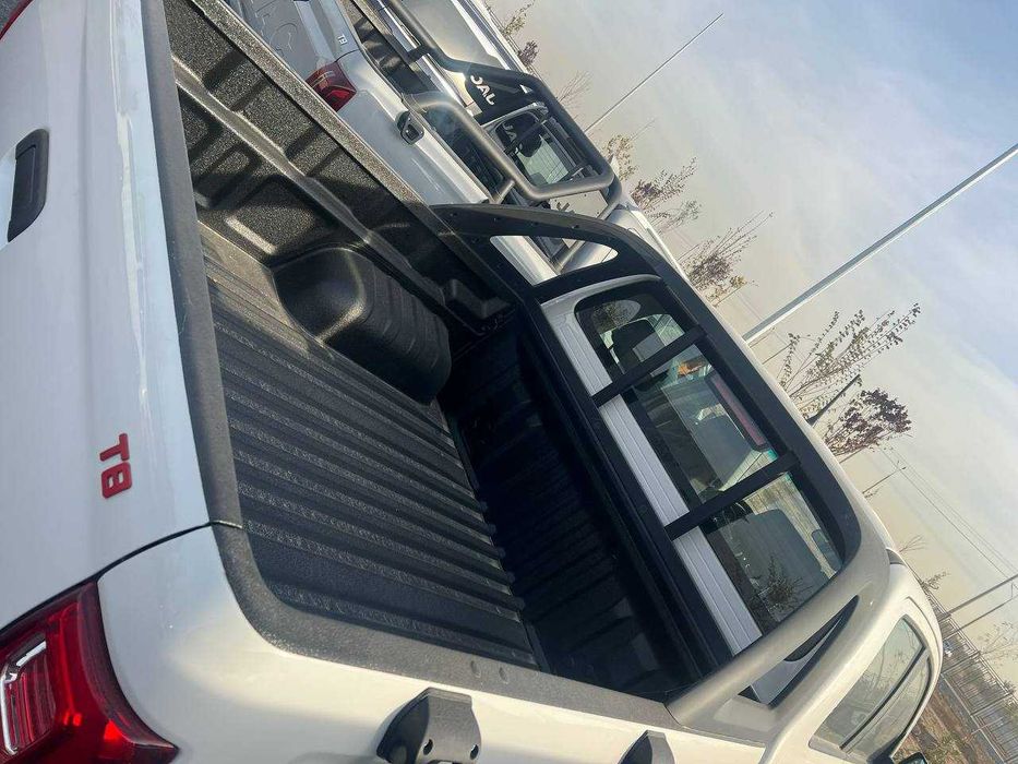 Продаётся новый JAC T8 (без пробег)