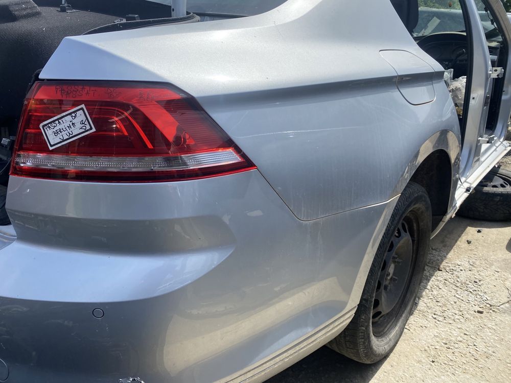 Stop dreapta Volkswagen Passat B8 berlină