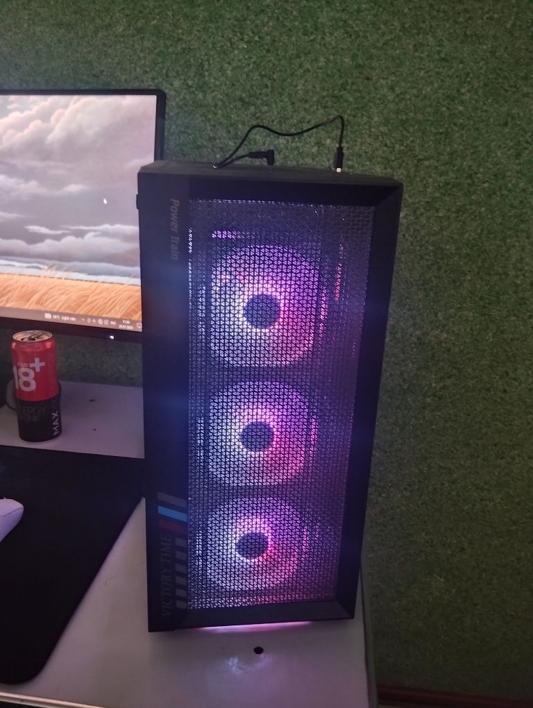 Kompyuter top holati ideal
