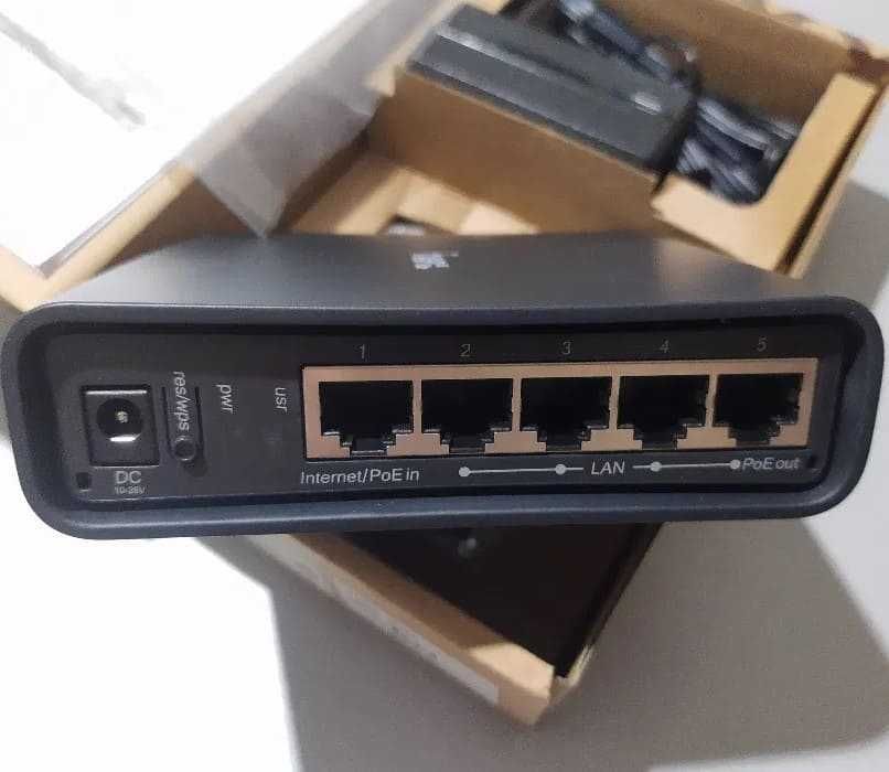 MikroTik hAP - OpenWrt HNT