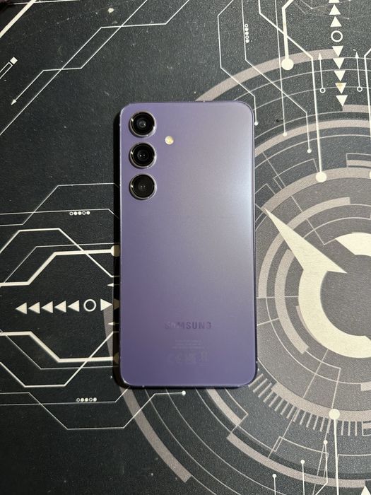 Vand Samsung S24 256gb dual sim sau schimb cu iphone 15