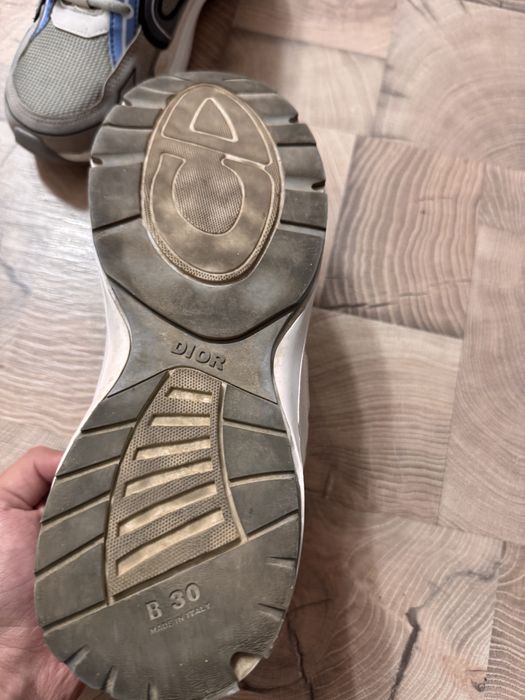 Dior b30, purtati