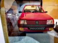 Machetă Peugeot 205 cabriolet, nouă sigilată!