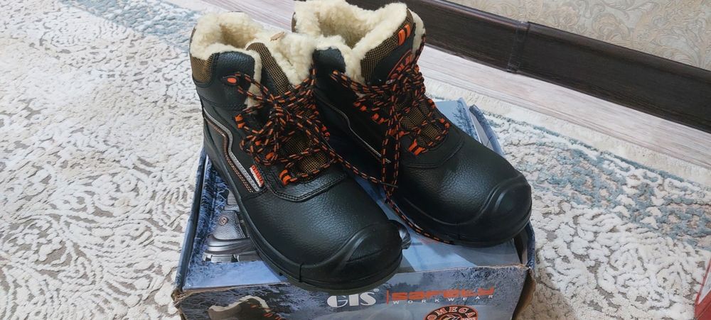Мужские сапоги зима, новые