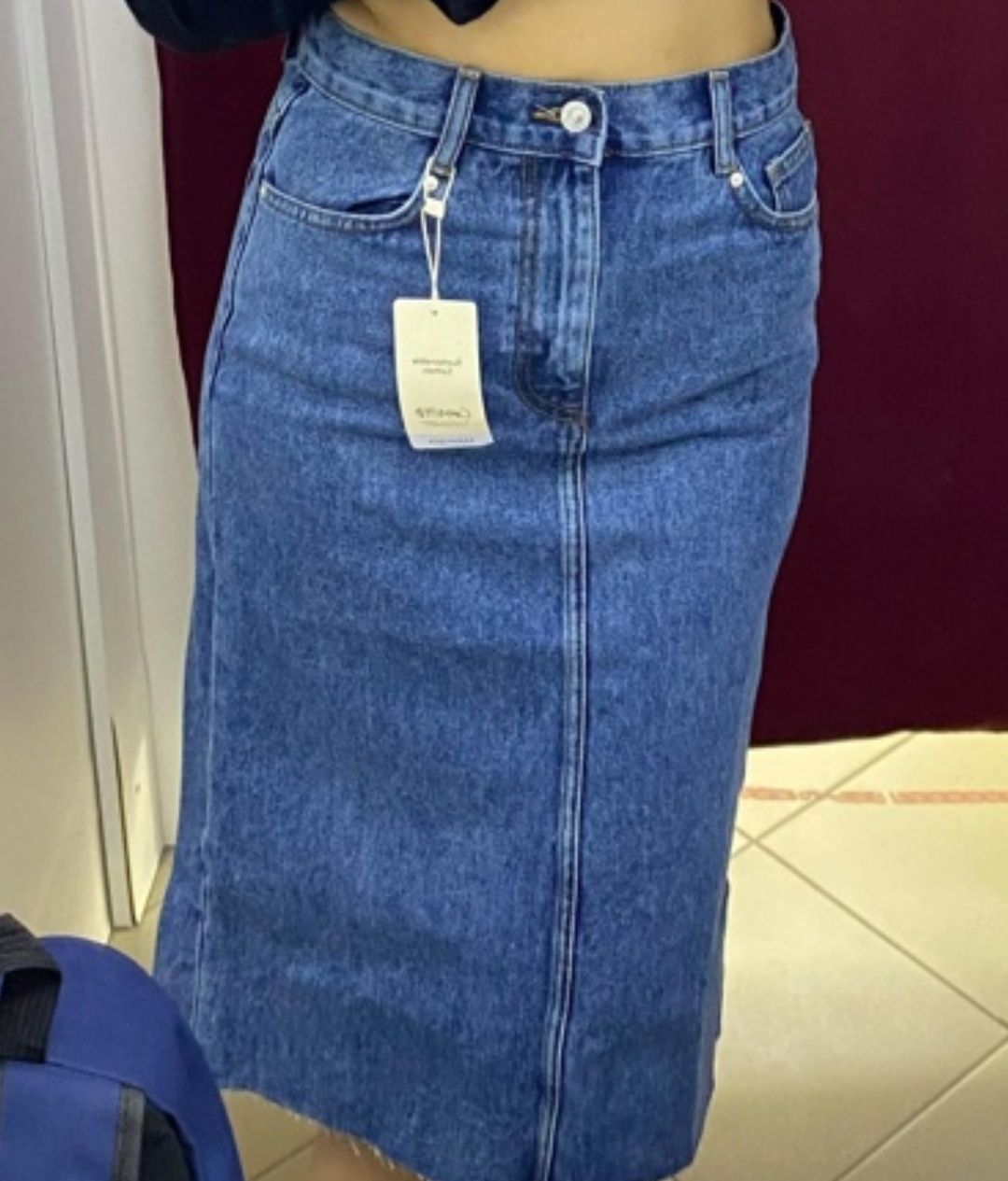 Продам джинсовую юбку бренд MANGO